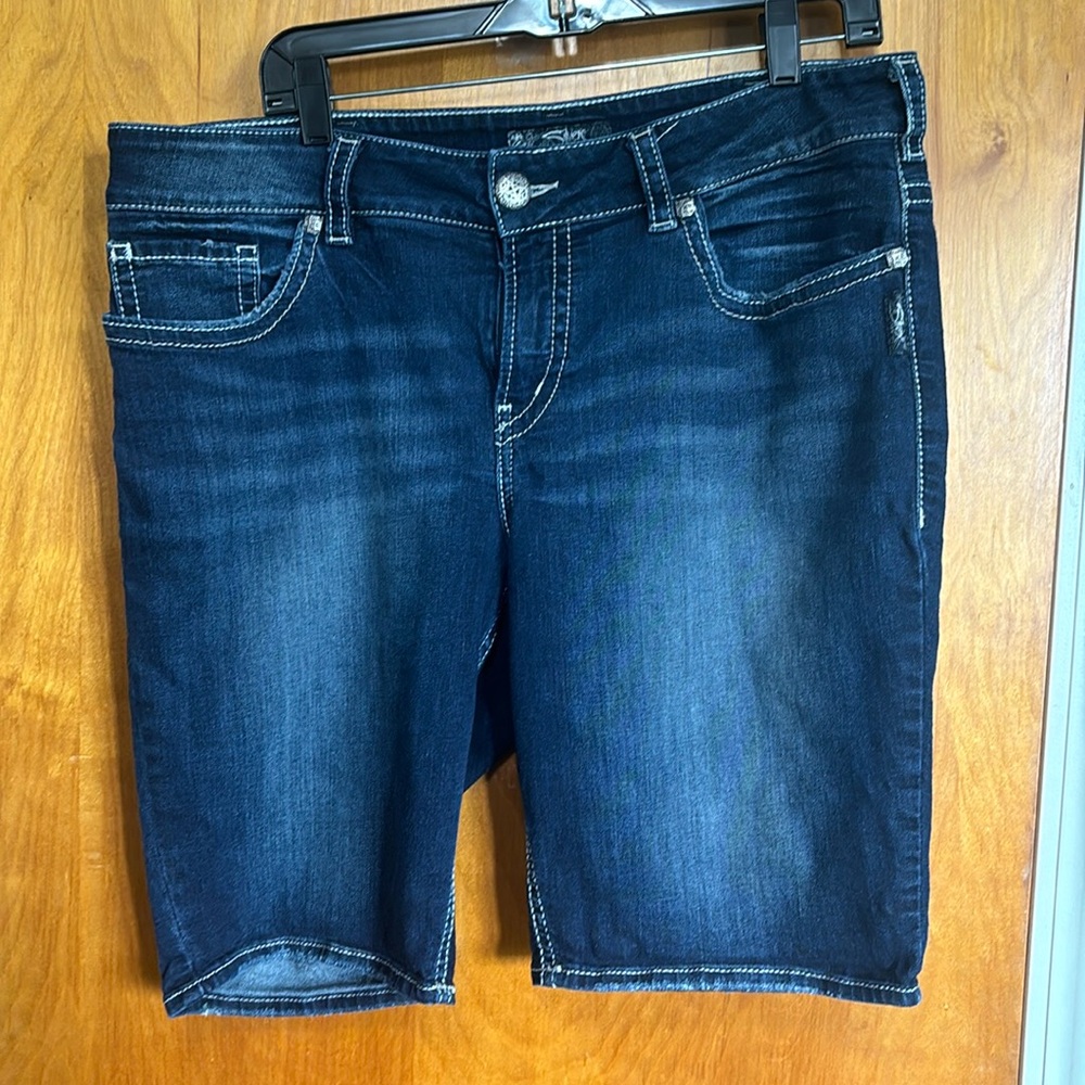 Adorable shorts!!